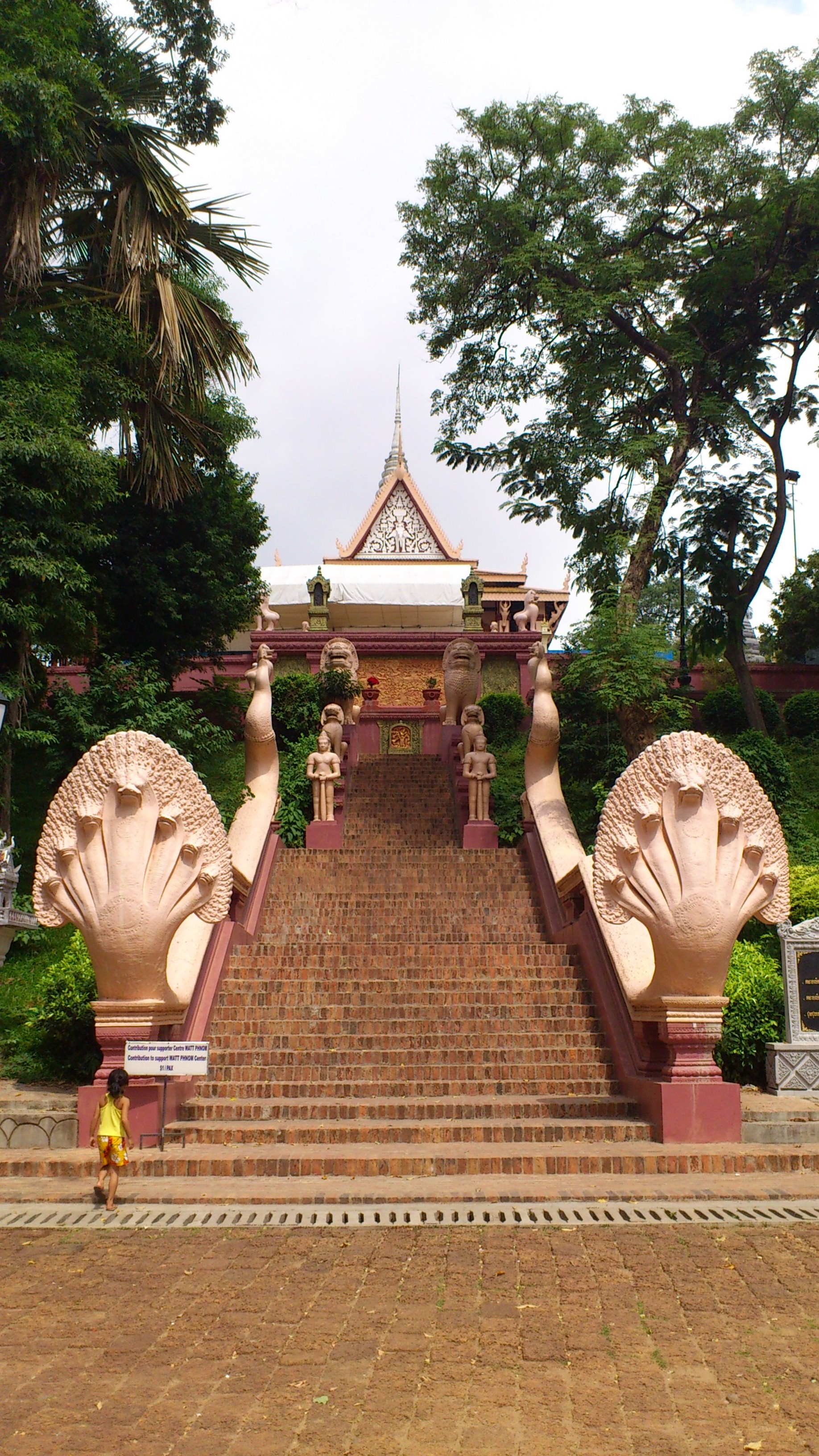 カンボジアの寺院 ワットプノン カンボジア旅行日記